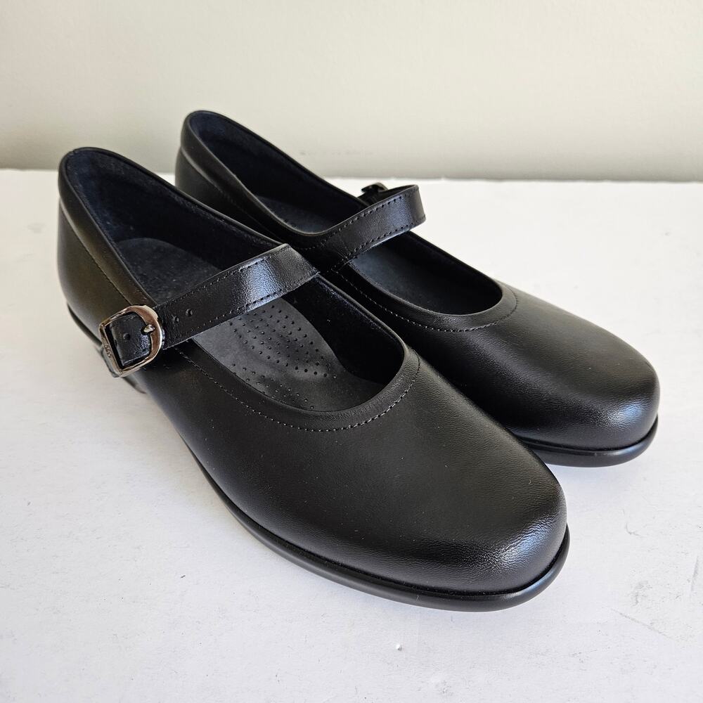 SAS Women's Maria Mary Janes Size 6M Black Leather Tripad Comfort Buckle Preppy